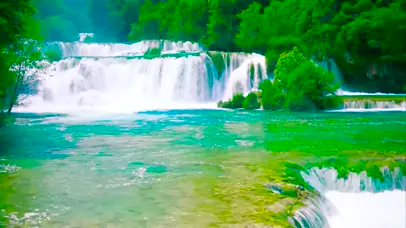 自然山林瀑布流水