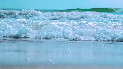 岸边波浪放松心情