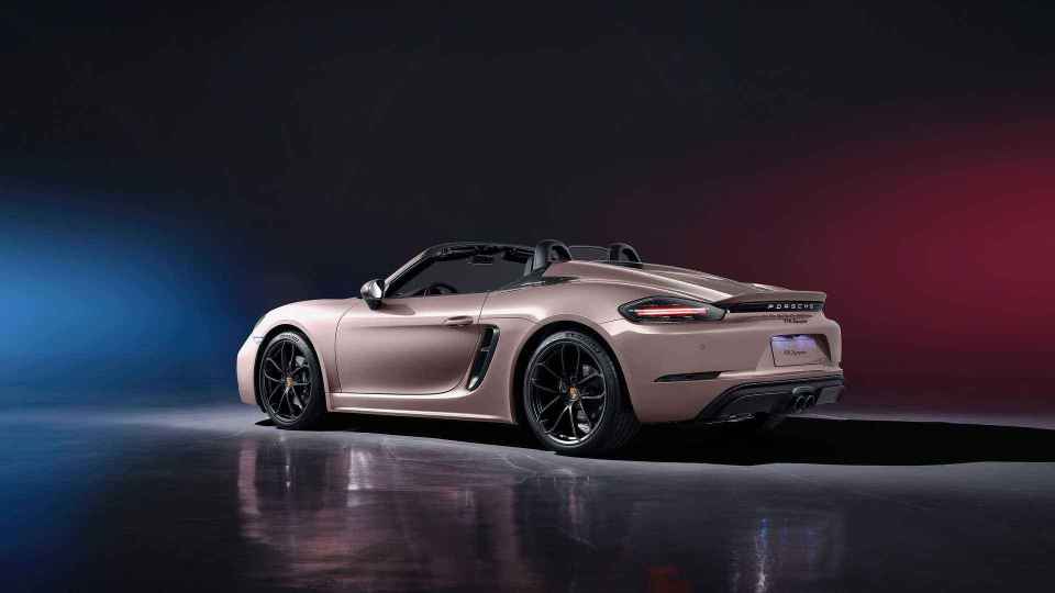 樱花粉保时捷718