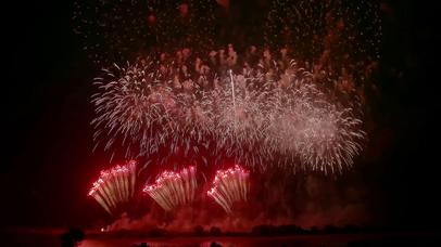 4k音乐节奏烟花八尺玉