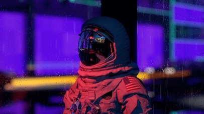 雨中便利店 宇航员