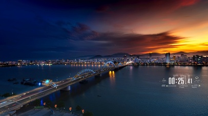 黄昏时分城市上空