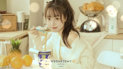 微胖可爱泡面女孩