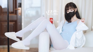 4K清纯可爱白丝美女