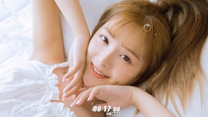 夏日清纯美女
