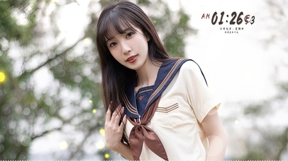 夏日清纯制服美女