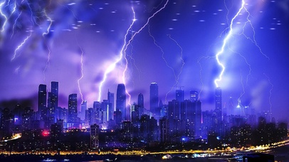 流连忘返与暗流汹涌的城市