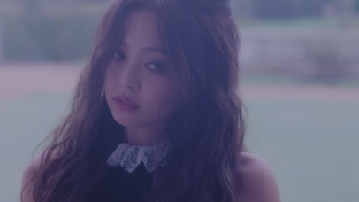 JENNIE -'SOLO' 
