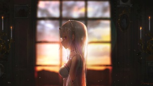 夕阳下少女的侧颜