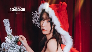圣诞节清纯美女