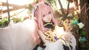 cosplay连结柏崎初音2