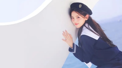 杨超越水手图