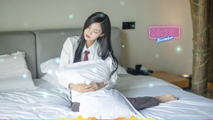 制服好看的小姐姐