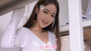 爱笑的长发美女