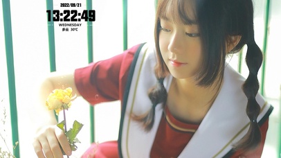 清纯双马尾女孩