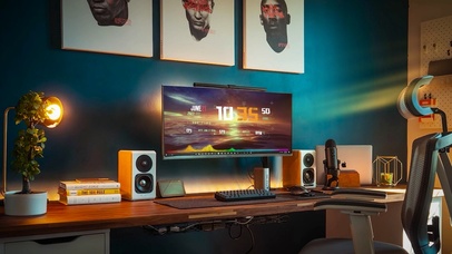 4K午后电脑房间