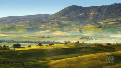 唯美乡间绿色草地