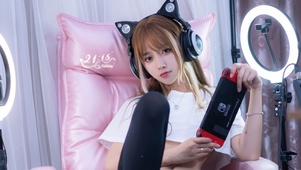 电竞美女