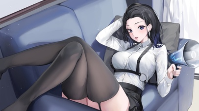 拿着喇叭的美少女