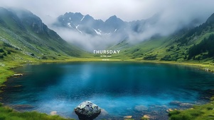 唯美青山湖泊
