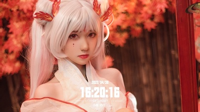 清纯可爱cos小姐姐