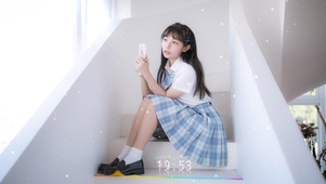 楼梯间的JK女孩