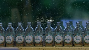 雨天玻璃瓶