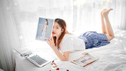 美女桌面