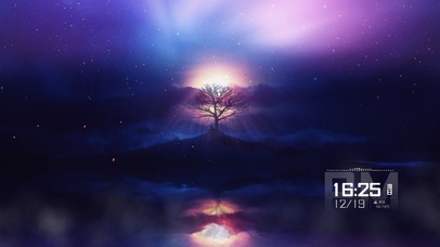 星空下的水面倒影