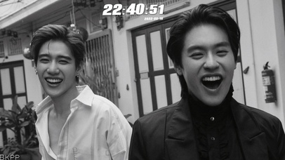 马老三笑得很开心