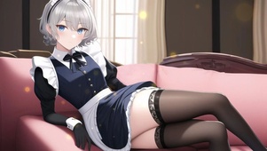 短发女仆装女孩