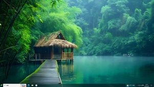 森林湖水栈桥