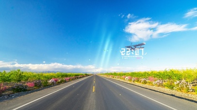 4K 蓝天白云下的公路