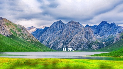 白云青山湖泊