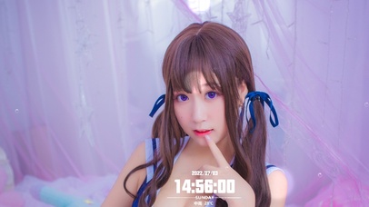 双马尾呆萌美少女