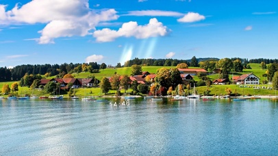 4K 阳光治愈湖畔小镇