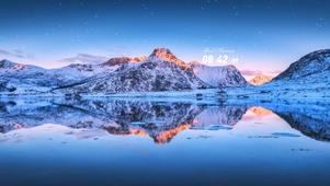 唯美雪山倒影