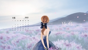 熏草花海中的少女