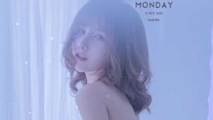 清纯性感美女