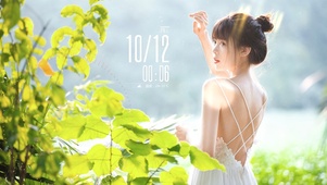 4k阳光下的美少女