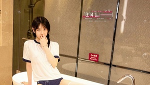 4K性感高清制服马尾美女