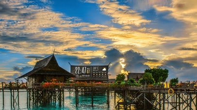 4k 清晨的海上度假屋