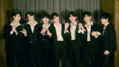 TNT 要手牵手一直走下去~