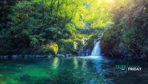 林中小湖