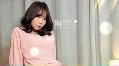 微胖清纯短发美女