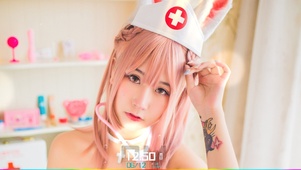 清纯性感女护士