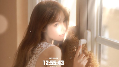 窗户边的清纯女神