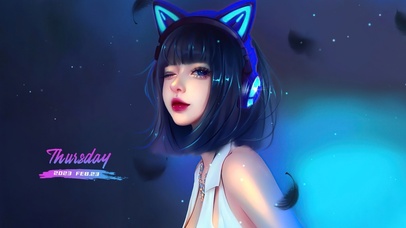 短发电竞可爱女孩