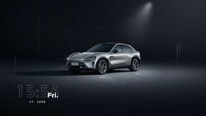 4K 小米yu7 钛金属色