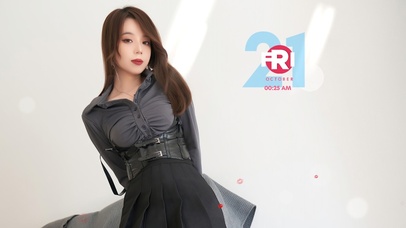 4K苗条身材美女